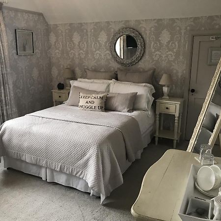 West Tyning Bed and Breakfast Bitton Exteriör bild